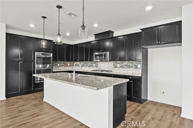 Detail Gallery Image 7 of 29 For 29688 Starring Lane, Menifee,  CA 92584 - 4 Beds | 2 Baths