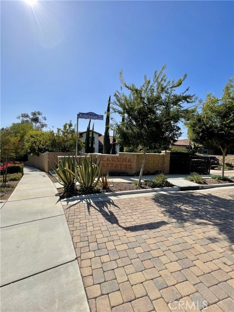 Image 3 of 12 For 2305 Andalusian Way