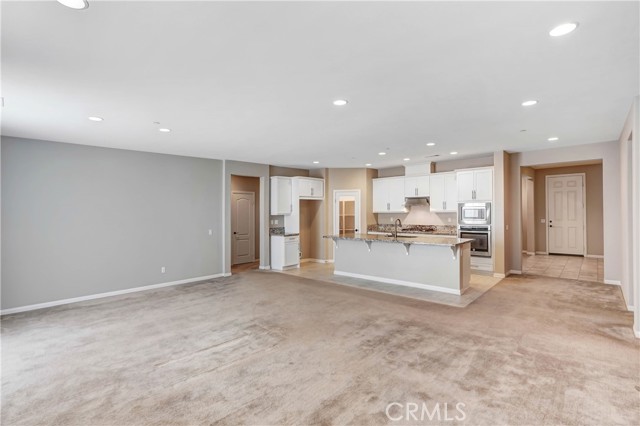 Detail Gallery Image 5 of 13 For 30363 Redding Ave, Murrieta,  CA 92563 - 5 Beds | 4 Baths