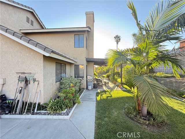 1770 W Candlewood Avenue, Rialto CA: https://media.crmls.org/medias/7261eab6-bf25-43cb-bbd6-0b7e07604042.jpg