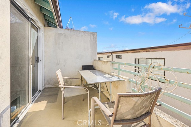 Detail Gallery Image 21 of 26 For 1660 W 146th St #2,  Gardena,  CA 90247 - 3 Beds | 2/1 Baths