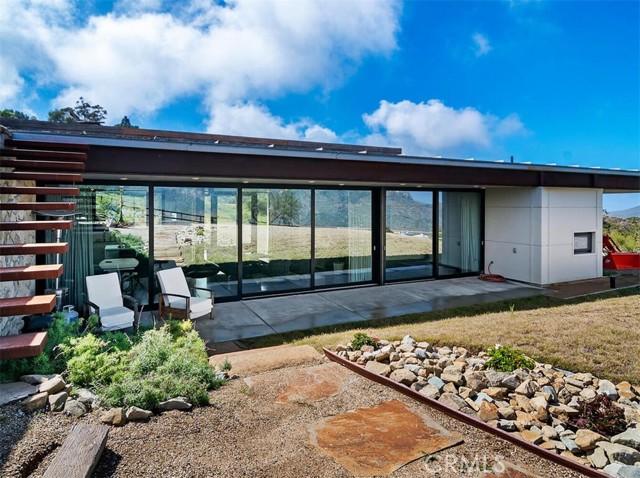 Detail Gallery Image 35 of 62 For 10875 Pacific View Dr, Malibu,  CA 90265 - 2 Beds | 2 Baths