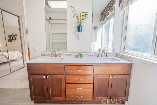 Detail Gallery Image 34 of 59 For 23514 via Decano, Valencia,  CA 91355 - 4 Beds | 2 Baths