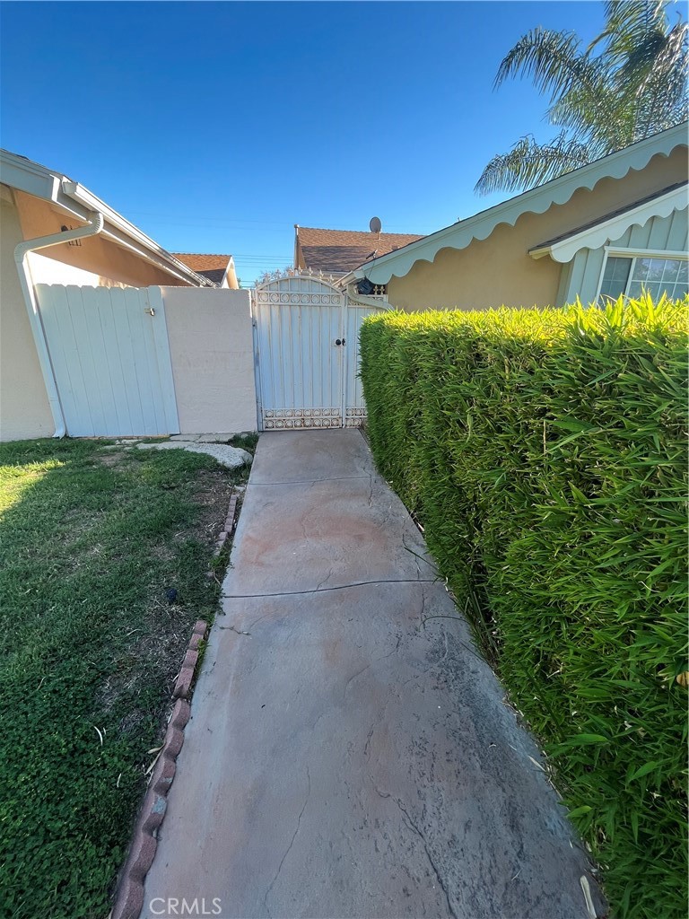 , Canoga Park, CA 91304