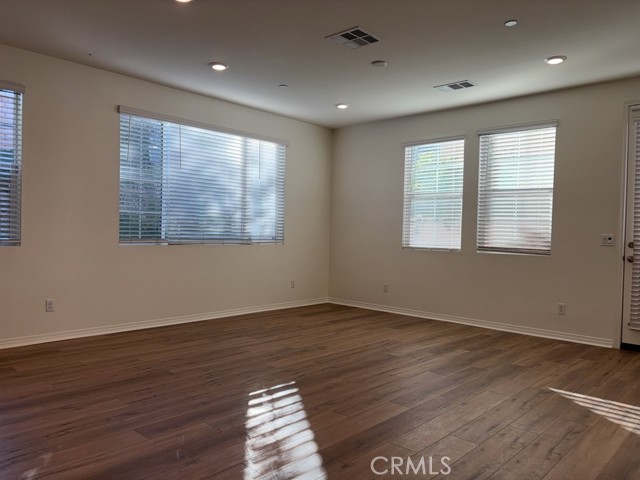 Detail Gallery Image 5 of 23 For 20102 Cold Canyon Ct, Riverside,  CA 92507 - 3 Beds | 2/1 Baths