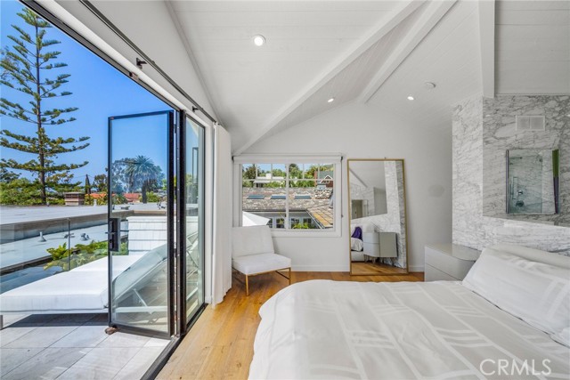 Detail Gallery Image 23 of 56 For 461 Poplar St, Laguna Beach,  CA 92651 - 4 Beds | 4 Baths