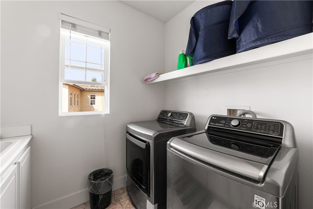 MLS #OC25181828 img 23