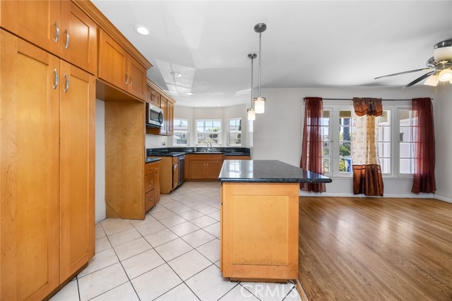 Detail Gallery Image 12 of 48 For 657 S Sadler Ave, East Los Angeles,  CA 90022 - 2 Beds | 1 Baths