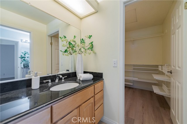 Detail Gallery Image 18 of 22 For 36 Stanford Ct #18,  Irvine,  CA 92612 - 2 Beds | 1/1 Baths