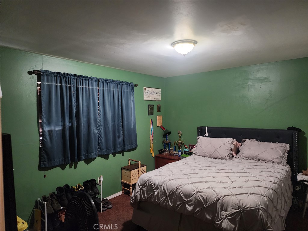https://media.crmls.org/medias/72666e41-2d78-4d2b-80b5-07e135b928ab.jpg?preset=X-Large