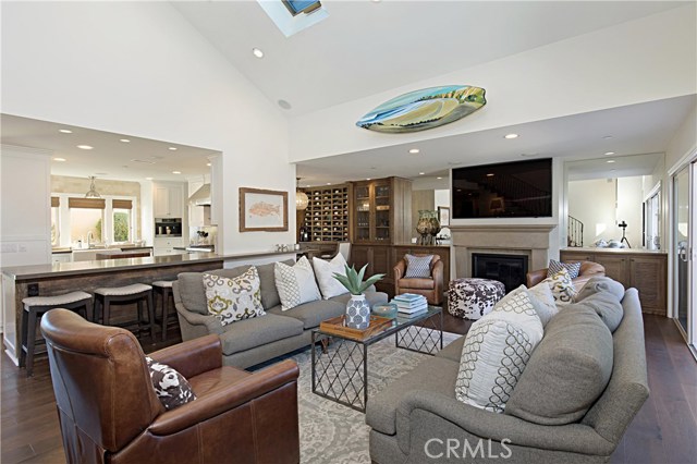 Front Image Thumbnail for CRLG25252779