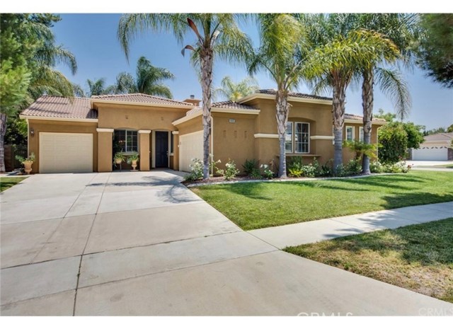 4095 Inverness Dr, Corona, CA 92883