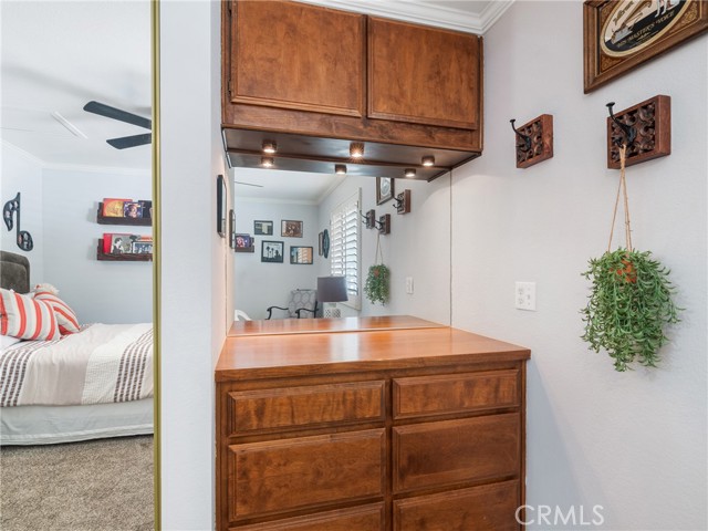 Detail Gallery Image 23 of 46 For 14427 Holly Dr, Victorville,  CA 92395 - 4 Beds | 2 Baths