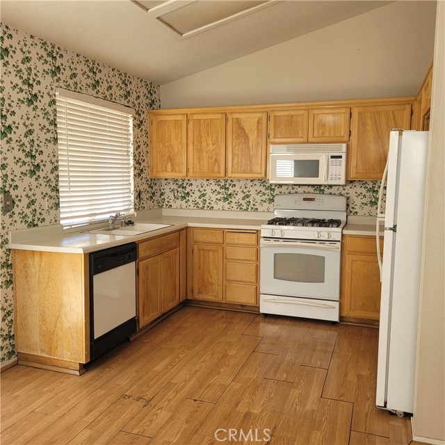 Detail Gallery Image 3 of 11 For 16221 Fortune Ct, Delhi,  CA 95315 - 3 Beds | 2 Baths