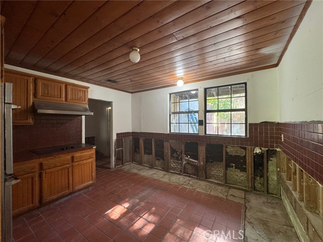 Detail Gallery Image 8 of 43 For 28869 Paradise Rd, Castaic,  CA 91384 - 3 Beds | 2 Baths