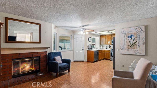 Detail Gallery Image 12 of 33 For 10847 Spyglass Dr, Rancho Cucamonga,  CA 91730 - 4 Beds | 3 Baths