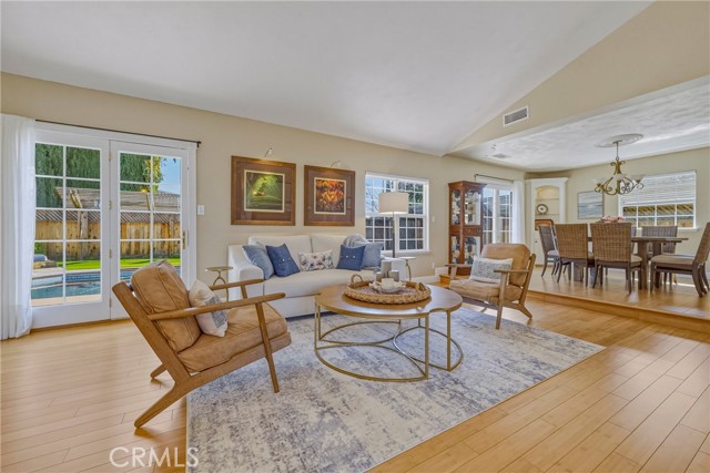 Detail Gallery Image 16 of 60 For 1282 Carolina, Merced,  CA 95340 - 4 Beds | 3 Baths