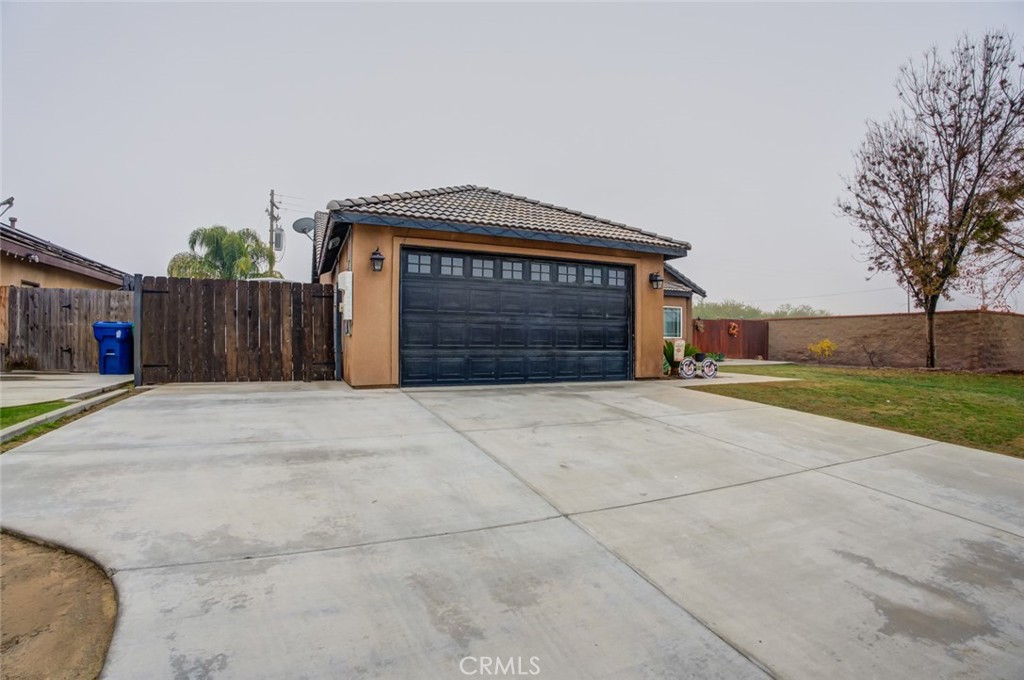 726B29A2 Dcd4 4A36 8Ded E9B70Dc71242 111 Planada Drive, Shafter, Ca 93263 &Lt;Span Style='BackgroundColor:transparent;Padding:0Px;'&Gt; &Lt;Small&Gt; &Lt;I&Gt; &Lt;/I&Gt; &Lt;/Small&Gt;&Lt;/Span&Gt;