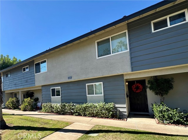 Front Image Thumbnail for CROC25241754