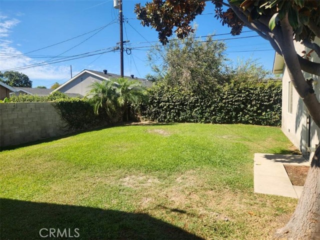 Detail Gallery Image 5 of 19 For 11171 Midway, Los Alamitos,  CA 90720 - 3 Beds | 2 Baths