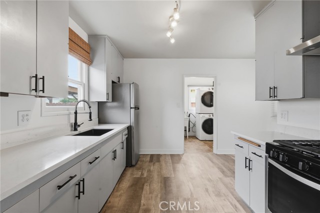 Front Image Thumbnail for CRSB26118002