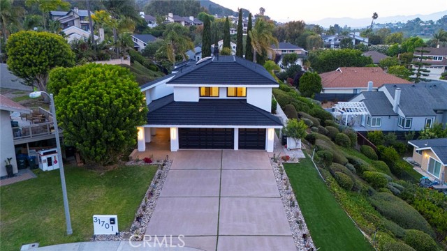 31701 Grand Canyon Drive, Laguna Niguel CA: https://media.crmls.org/medias/726e4a4b-c104-47e5-a9c9-cfb4fb8afe3d.jpg
