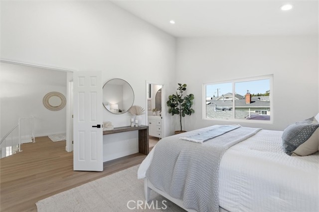 Detail Gallery Image 10 of 31 For 2413 Ives Ln, Redondo Beach,  CA 90278 - 4 Beds | 3 Baths