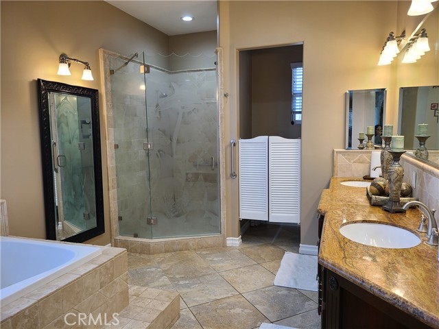 Detail Gallery Image 13 of 15 For 6116 Chadbourne Ave, Riverside,  CA 92505 - 4 Beds | 4 Baths