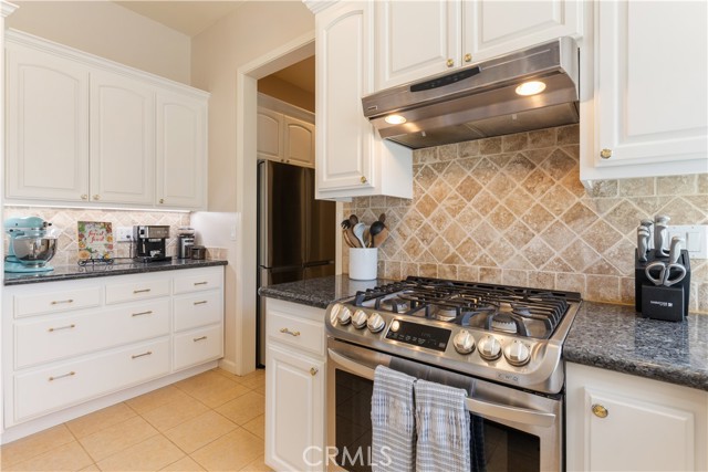 1685 Alden Avenue, Lakeport CA: https://media.crmls.org/medias/7270a315-32b7-48ca-bf85-1c4692b2bbf3.jpg