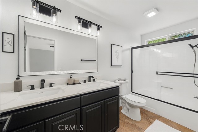 Detail Gallery Image 23 of 58 For 4042 E Avenue R6, Palmdale,  CA 93552 - 3 Beds | 2 Baths