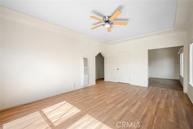 Detail Gallery Image 6 of 17 For 200 E Lomita Ave #8,  Glendale,  CA 91204 - 1 Beds | 1 Baths