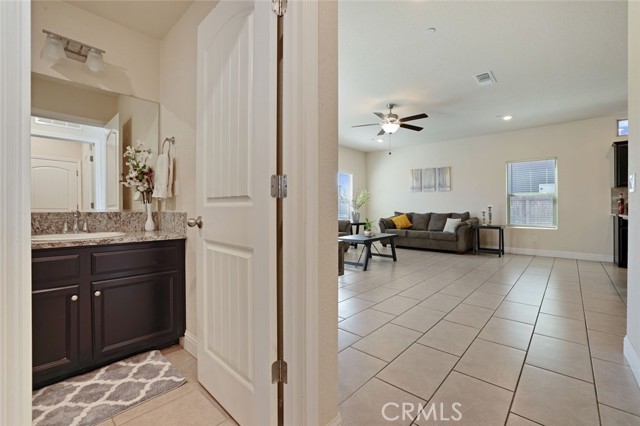 Detail Gallery Image 17 of 53 For 146 Sproul Ct, Merced,  CA 95348 - 6 Beds | 3/1 Baths