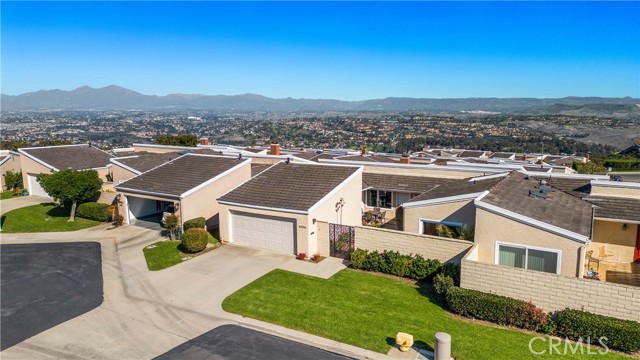 30996 Carrara Rd, Laguna Niguel, CA 92677