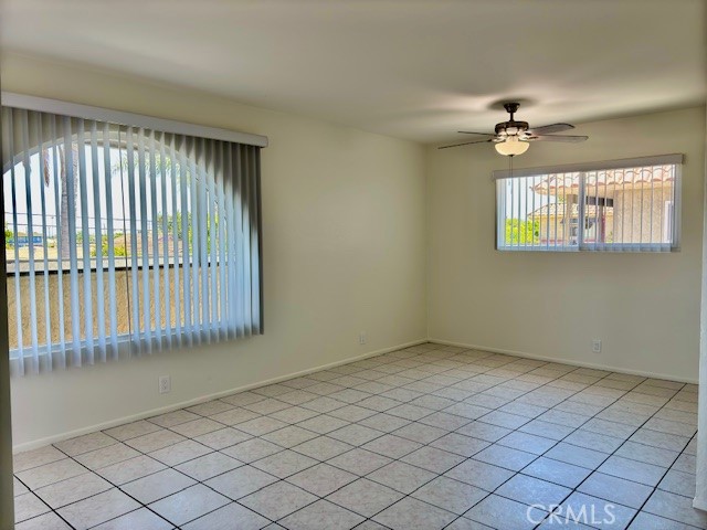 Detail Gallery Image 18 of 35 For 17171 Elm #B,  Huntington Beach,  CA 92647 - 2 Beds | 1 Baths