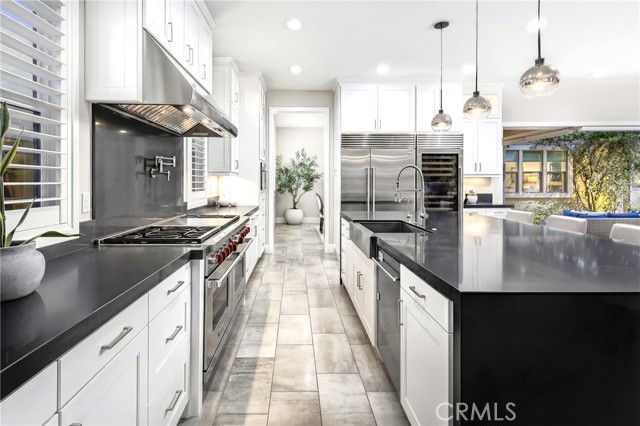 Detail Gallery Image 11 of 46 For 64 Bellatrix, Irvine,  CA 92618 - 5 Beds | 5/1 Baths