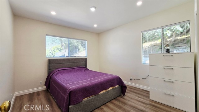 Detail Gallery Image 12 of 50 For 11141 Mcvine Ave, Sunland,  CA 91040 - 4 Beds | 3 Baths