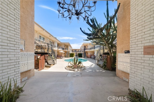 2 Bed Home for Sale in Valley Village, California