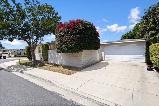 9559 Blackley Street, Temple City CA: https://media.crmls.org/medias/72776a60-e8a4-4689-b67b-be861031074e.jpg