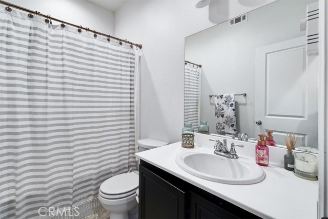 Detail Gallery Image 23 of 69 For 12685 Beryl Way, Jurupa Valley,  CA 92509 - 4 Beds | 3/1 Baths