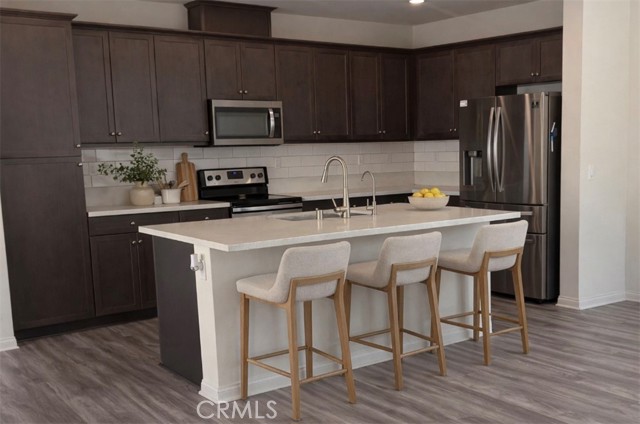 Detail Gallery Image 6 of 10 For 1357 Palo Verde, Vista,  CA 92083 - 3 Beds | 2/1 Baths