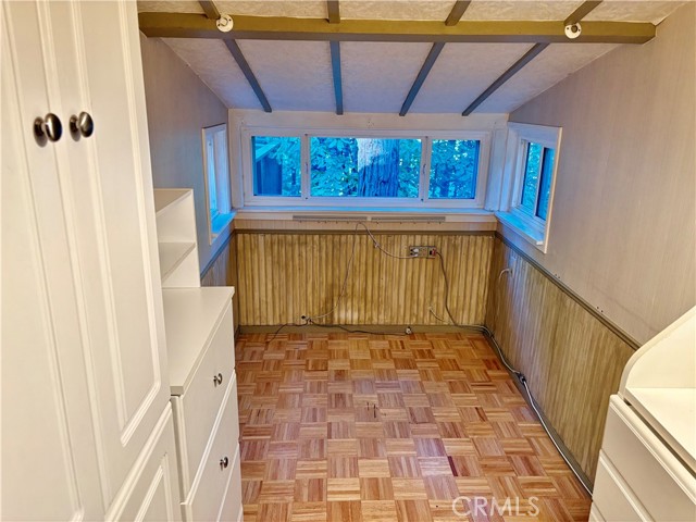 Detail Gallery Image 25 of 57 For 743 Woodland Rd, Crestline,  CA 92325 - 3 Beds | 2/1 Baths