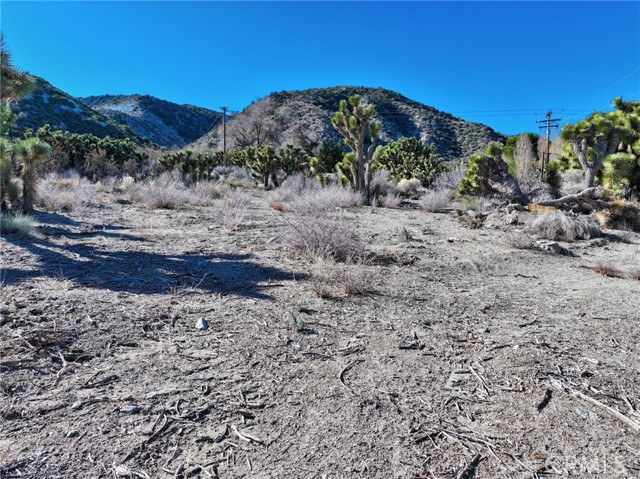 Detail Gallery Image 9 of 15 For 7325 Desert Front Rd, Pinon Hills,  CA 92397 - – Beds | – Baths
