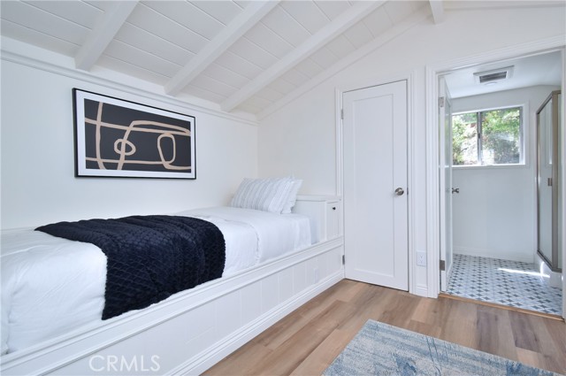 Detail Gallery Image 28 of 51 For 11042 Fruitland Dr, Studio City,  CA 91604 - 3 Beds | 4 Baths