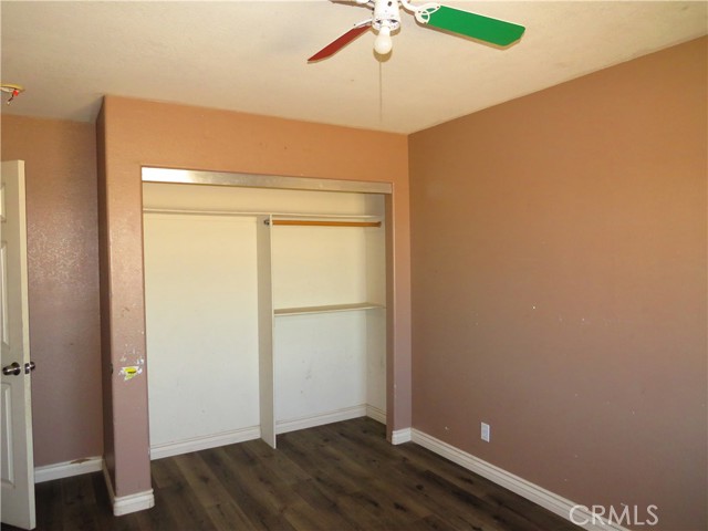 Detail Gallery Image 20 of 21 For 9951 Arrowhead, Phelan,  CA 92371 - 6 Beds | 3 Baths