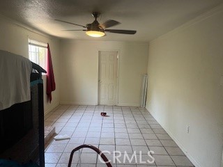 1020 W 24th Street, Merced CA: https://media.crmls.org/medias/727cab5b-d6b0-4473-a8f2-fc31ac9e127e.jpg