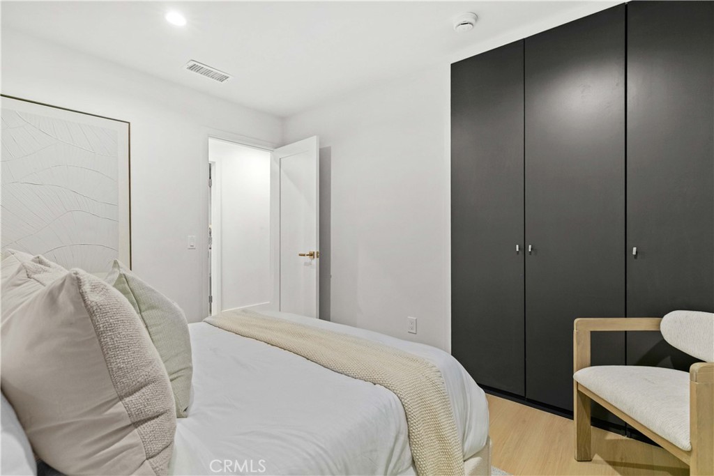 727E479E 81F7 4E36 8487 B6B297A4878E 11521 Dellmont, Tujunga, Ca 91042 &Lt;Span Style='BackgroundColor:transparent;Padding:0Px;'&Gt; &Lt;Small&Gt; &Lt;I&Gt; &Lt;/I&Gt; &Lt;/Small&Gt;&Lt;/Span&Gt;