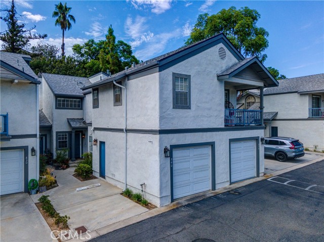 Detail Gallery Image 1 of 26 For 840 W. Country View #66,  La Habra,  CA 90631 - 2 Beds | 2/1 Baths
