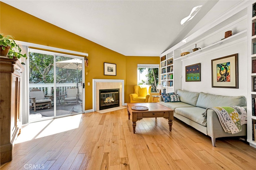 93 Dover Pl