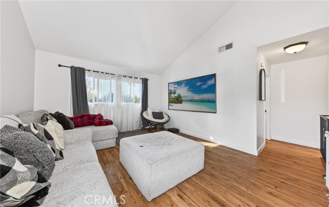 Detail Gallery Image 16 of 27 For 2794 La Praix, Highland,  CA 92346 - 4 Beds | 2 Baths