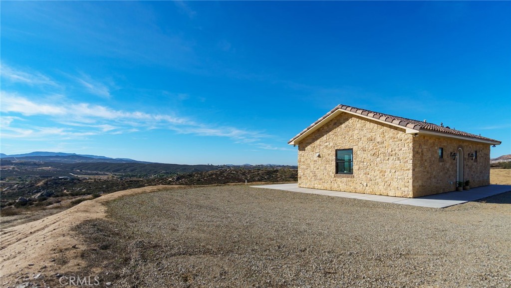 37219 Quarter Valley Road